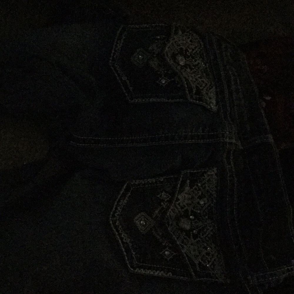 Really good jeans I’ve only worn them 2 times